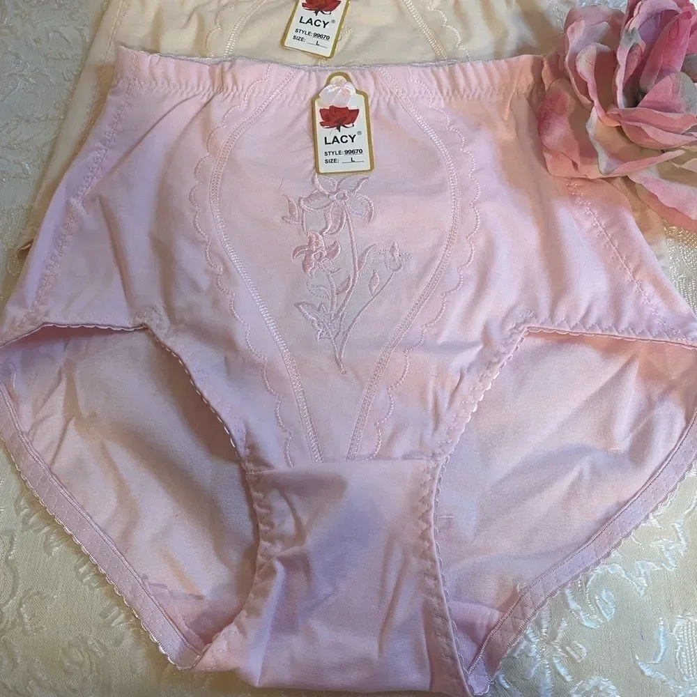 Lacy assorted embroidery design print Underwear L